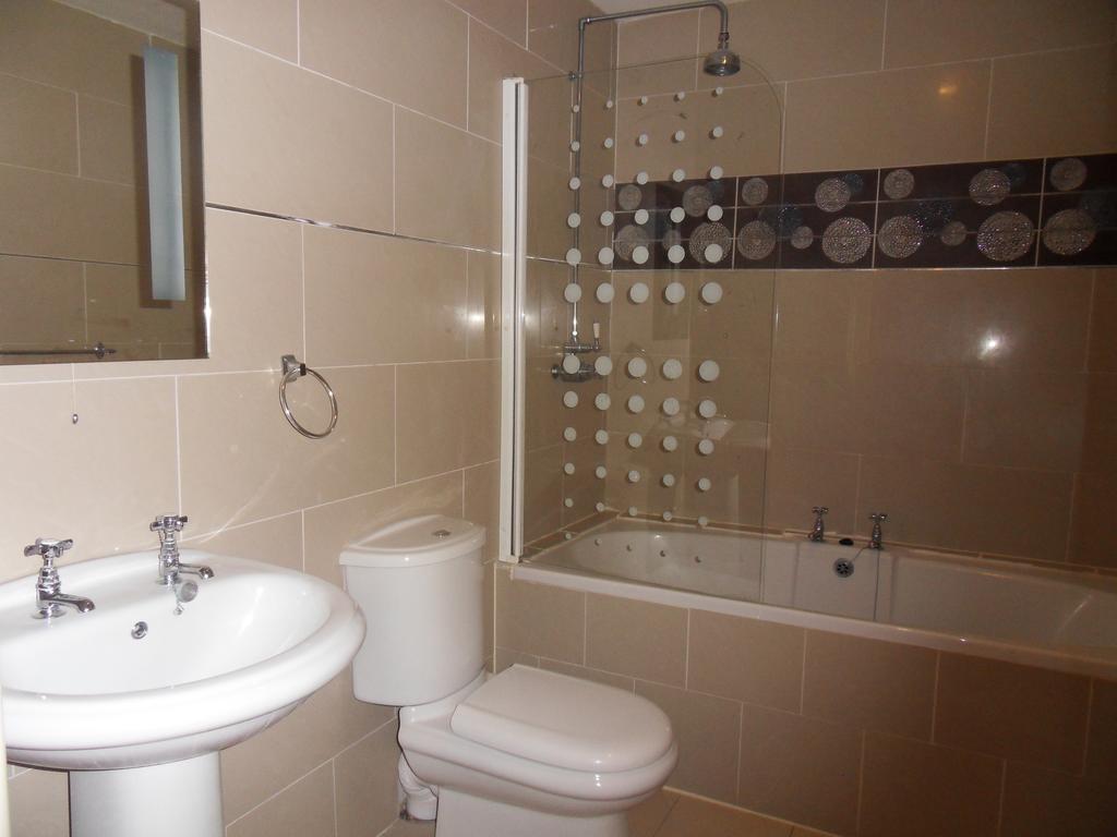 Ethan House Holiday Suites Killarney Bagian luar foto
