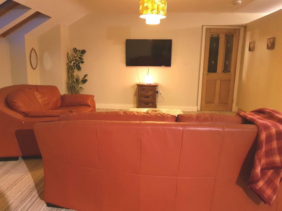 Ethan House Holiday Suites Killarney Bagian luar foto