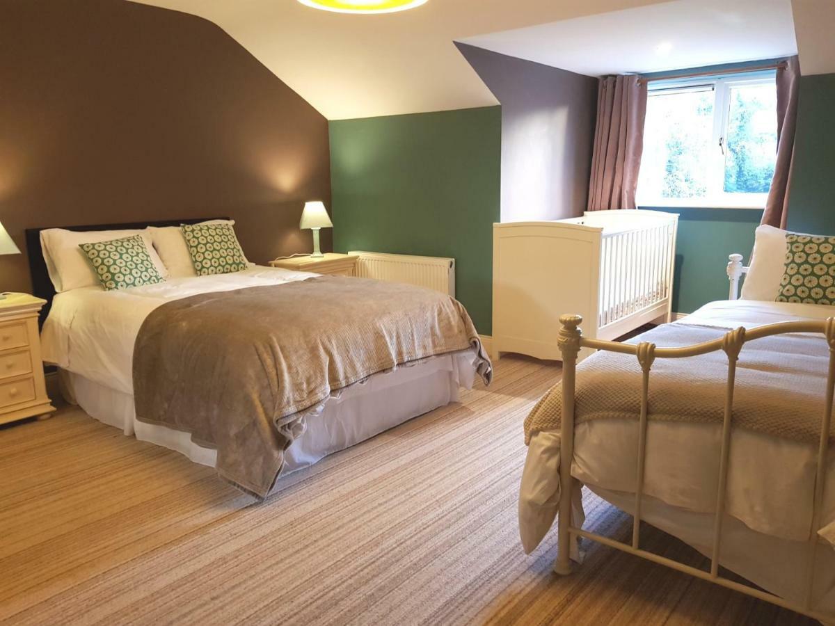 Ethan House Holiday Suites Killarney Bagian luar foto